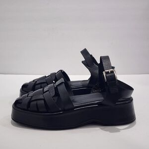 Either/Or Fisherman Platform Sandals